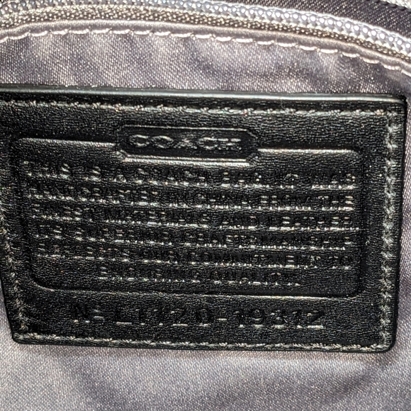 🔥Coach Kristen Woven Black Woven Leather Bag with Silver Accent. - Picture 7 of 12